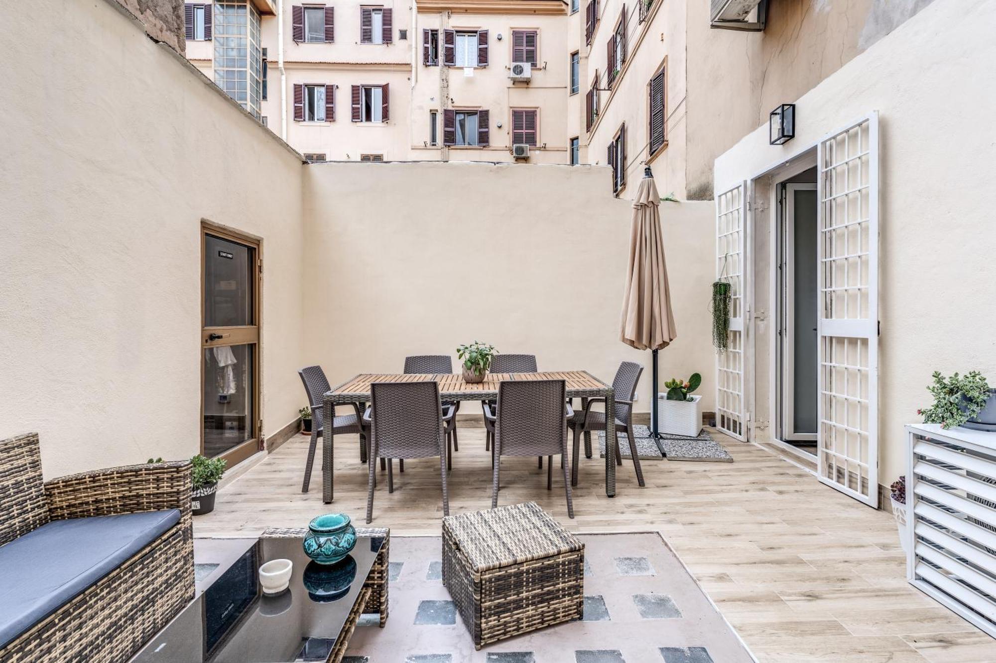 Nala & Kira - Two Big For Groups In The Center Of Appartement Rome